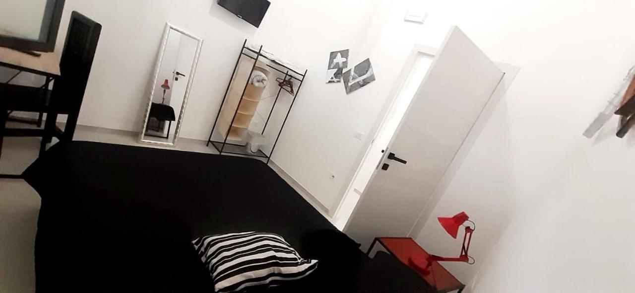 Andirivieni Lecce Casa Vacanze Extérieur photo